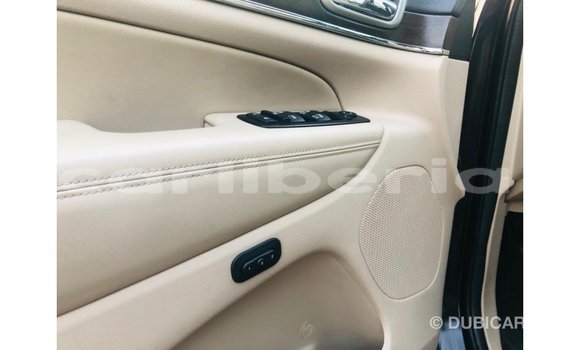 Acheter Import Voiture Jeep Grand Cherokee Noir à Import - Dubai, Comté de Bomi Acheter Import Voiture Jeep Grand Cherokee Noir à Import - Dubai, Comté de Bomi