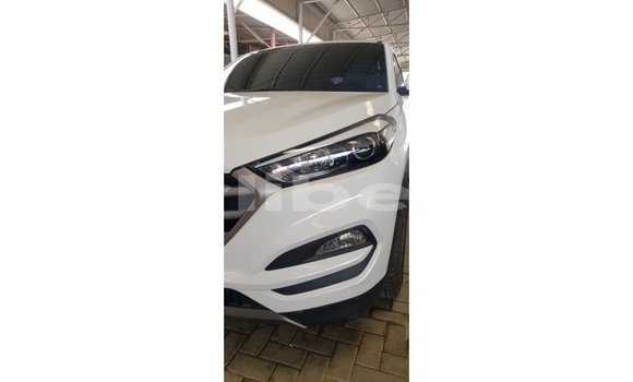 Acheter Import Voiture Hyundai Tucson Blanc à Import - Dubai, Comté de Bomi Acheter Import Voiture Hyundai Tucson Blanc à Import - Dubai, Comté de Bomi