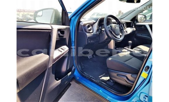 Buy Import Toyota HiAce Blue Truck in Import - Dubai in Bomi County Buy Import Toyota HiAce Blue Truck in Import - Dubai in Bomi County