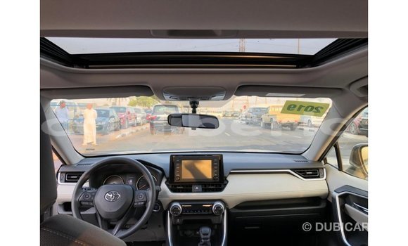 Buy Import Toyota HiAce Other Truck in Import - Dubai in Bomi County Buy Import Toyota HiAce Other Truck in Import - Dubai in Bomi County