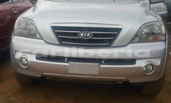 Buy Used Kia Sorento Silver Car in Monrovia in Montserrado County