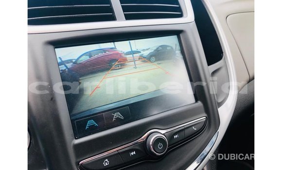 Acheter Import Voiture Chevrolet Sonic Autre à Import - Dubai, Comté de Bomi Acheter Import Voiture Chevrolet Sonic Autre à Import - Dubai, Comté de Bomi