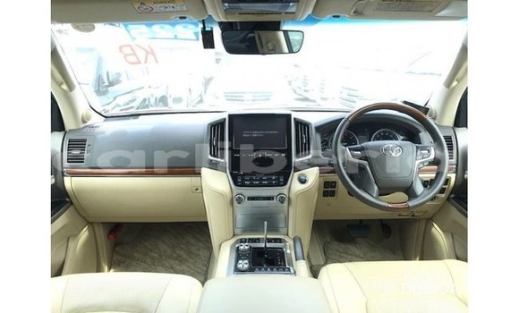 Buy Import Toyota Land Cruiser White Car in Import - Dubai in Bomi County Buy Import Toyota Land Cruiser White Car in Import - Dubai in Bomi County