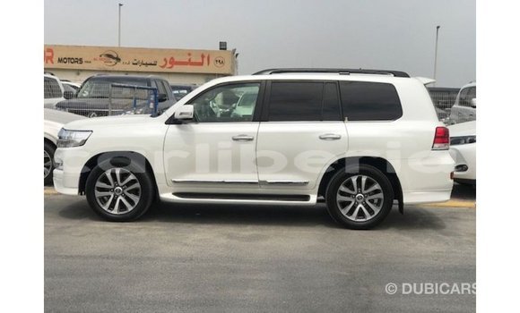 Buy Import Toyota Land Cruiser White Car in Import - Dubai in Bomi County Buy Import Toyota Land Cruiser White Car in Import - Dubai in Bomi County
