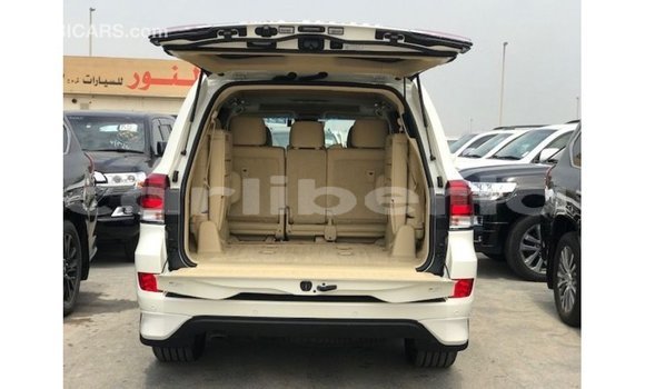 Buy Import Toyota Land Cruiser White Car in Import - Dubai in Bomi County Buy Import Toyota Land Cruiser White Car in Import - Dubai in Bomi County