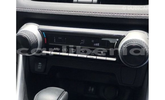 Buy Import Toyota HiAce White Truck in Import - Dubai in Bomi County Buy Import Toyota HiAce White Truck in Import - Dubai in Bomi County