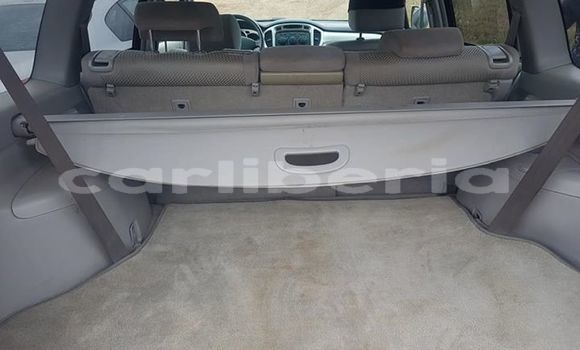 Buy Used Toyota Highlander Red Car in Monrovia in Montserrado County Buy Used Toyota Highlander Red Car in Monrovia in Montserrado County