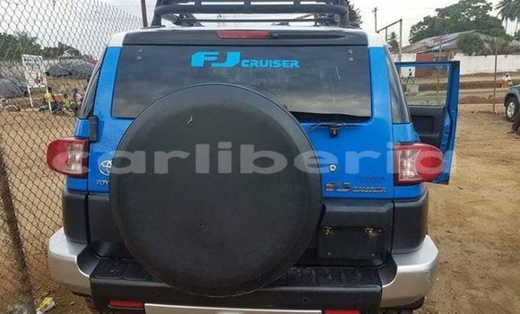 Buy Used Toyota FJ Cruiser Blue Car in Monrovia in Montserrado County Buy Used Toyota FJ Cruiser Blue Car in Monrovia in Montserrado County