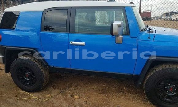 Buy Used Toyota FJ Cruiser Blue Car in Monrovia in Montserrado County Buy Used Toyota FJ Cruiser Blue Car in Monrovia in Montserrado County