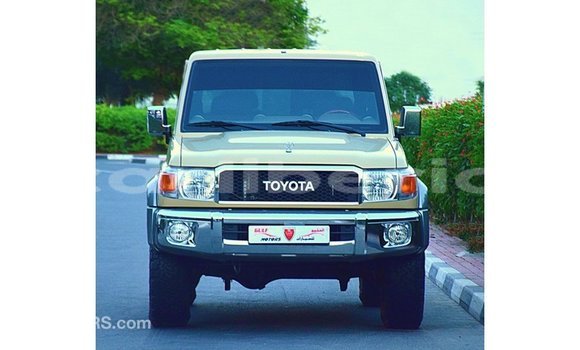 Buy Import Toyota Land Cruiser Beige Car in Import - Dubai in Bomi County Buy Import Toyota Land Cruiser Beige Car in Import - Dubai in Bomi County