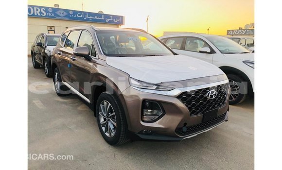 Acheter Import Voiture Hyundai Santa Fe Marron à Import - Dubai, Comté de Bomi Acheter Import Voiture Hyundai Santa Fe Marron à Import - Dubai, Comté de Bomi