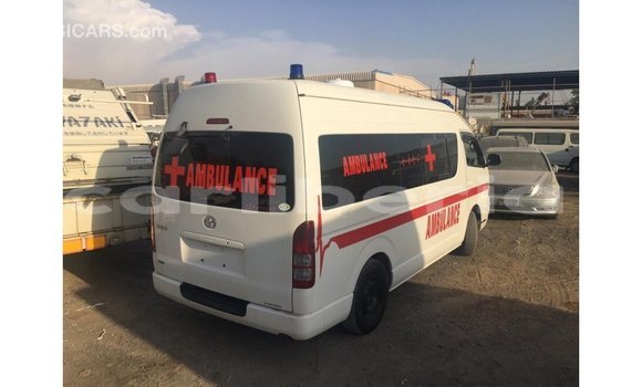 Buy Import Toyota Hiace White Car in Import - Dubai in Bomi County Buy Import Toyota Hiace White Car in Import - Dubai in Bomi County