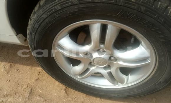 Buy Used Kia Lotze White Car in Monrovia in Montserrado County Buy Used Kia Lotze White Car in Monrovia in Montserrado County