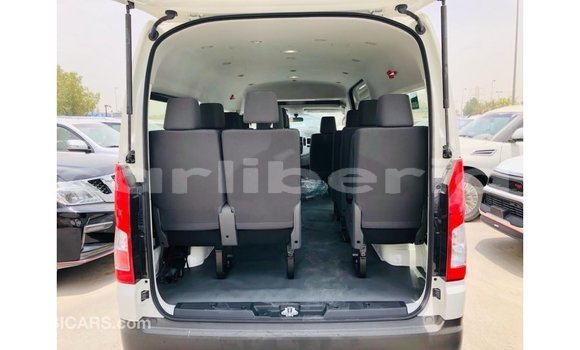 Buy Import Toyota Hiace White Car in Import - Dubai in Bomi County Buy Import Toyota Hiace White Car in Import - Dubai in Bomi County