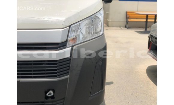 Buy Import Toyota Hiace White Car in Import - Dubai in Bomi County Buy Import Toyota Hiace White Car in Import - Dubai in Bomi County