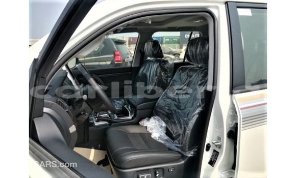 Buy Import Toyota Land Cruiser White Car in Import - Dubai in Bomi County Buy Import Toyota Land Cruiser White Car in Import - Dubai in Bomi County