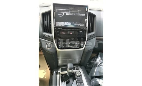 Buy Import Toyota Land Cruiser White Car in Import - Dubai in Bomi County Buy Import Toyota Land Cruiser White Car in Import - Dubai in Bomi County