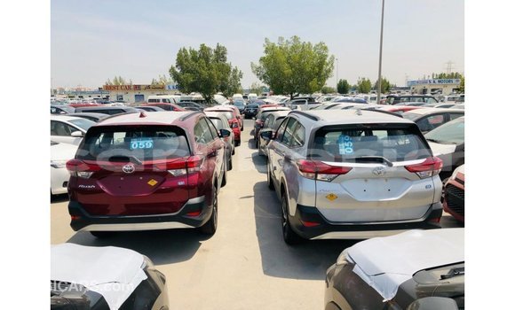 Acheter Import Voiture Toyota Rush Rouge à Import - Dubai, Comté de Bomi Acheter Import Voiture Toyota Rush Rouge à Import - Dubai, Comté de Bomi