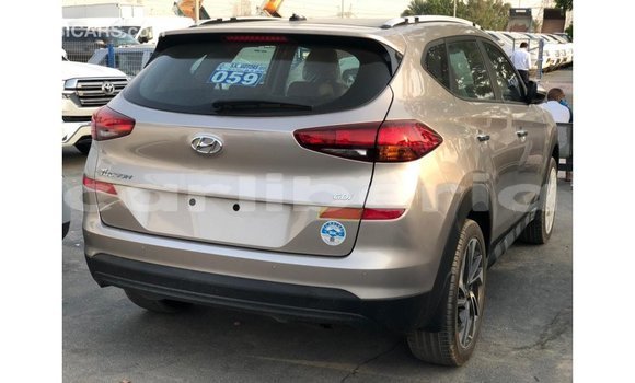 Acheter Import Voiture Hyundai Tucson Autre à Import - Dubai, Comté de Bomi Acheter Import Voiture Hyundai Tucson Autre à Import - Dubai, Comté de Bomi