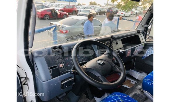 Buy Import Mitsubishi Carisma White Car in Import - Dubai in Bomi County Buy Import Mitsubishi Carisma White Car in Import - Dubai in Bomi County