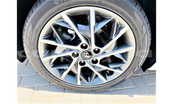 Buy Import Hyundai Elantra White Car in Import - Dubai in Bomi County Buy Import Hyundai Elantra White Car in Import - Dubai in Bomi County