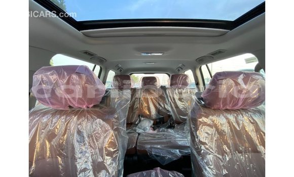 Acheter Import Utilitaire Toyota DA Blanc à Import - Dubai, Comté de Bomi Acheter Import Utilitaire Toyota DA Blanc à Import - Dubai, Comté de Bomi