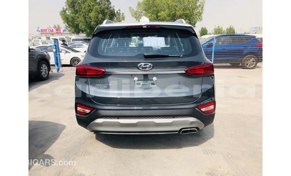 Buy Import Hyundai Santa Fe Green Car in Import - Dubai in Bomi County Buy Import Hyundai Santa Fe Green Car in Import - Dubai in Bomi County
