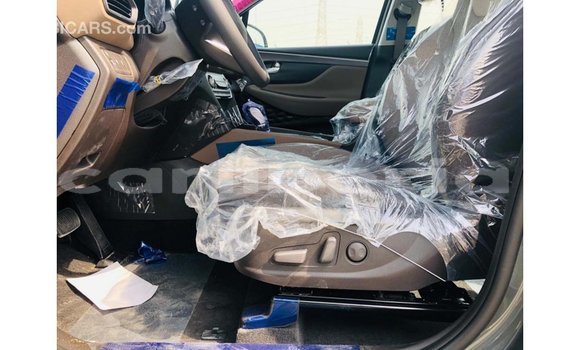 Buy Import Hyundai Santa Fe Green Car in Import - Dubai in Bomi County Buy Import Hyundai Santa Fe Green Car in Import - Dubai in Bomi County