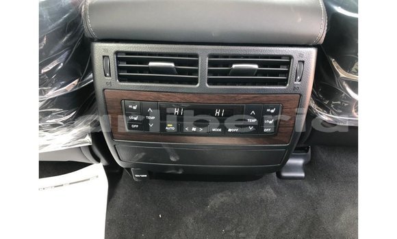 Acheter Import Voiture Toyota Land Cruiser Noir à Import - Dubai, Comté de Bomi Acheter Import Voiture Toyota Land Cruiser Noir à Import - Dubai, Comté de Bomi