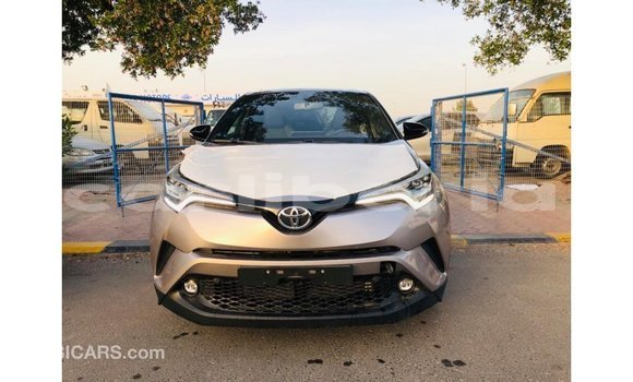 Acheter Import Voiture Toyota C-HR Autre à Import - Dubai, Comté de Bomi Acheter Import Voiture Toyota C-HR Autre à Import - Dubai, Comté de Bomi