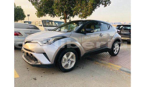Acheter Import Voiture Toyota C-HR Autre à Import - Dubai, Comté de Bomi Acheter Import Voiture Toyota C-HR Autre à Import - Dubai, Comté de Bomi