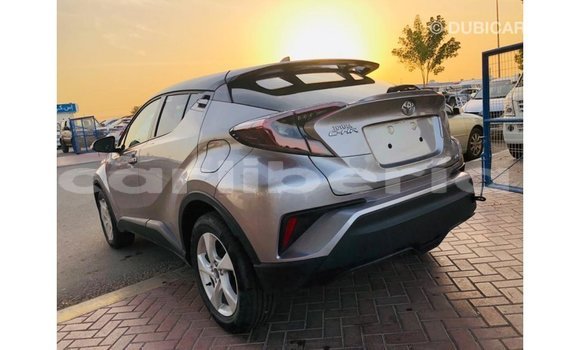 Acheter Import Voiture Toyota C-HR Autre à Import - Dubai, Comté de Bomi Acheter Import Voiture Toyota C-HR Autre à Import - Dubai, Comté de Bomi