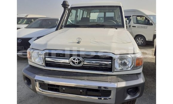 Buy Import Toyota Land Cruiser White Car in Import - Dubai in Bomi County Buy Import Toyota Land Cruiser White Car in Import - Dubai in Bomi County
