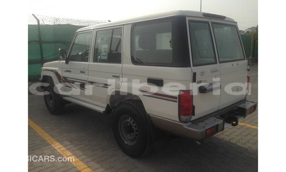 Buy Import Toyota Land Cruiser White Car in Import - Dubai in Bomi County Buy Import Toyota Land Cruiser White Car in Import - Dubai in Bomi County