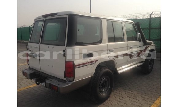 Buy Import Toyota Land Cruiser White Car in Import - Dubai in Bomi County Buy Import Toyota Land Cruiser White Car in Import - Dubai in Bomi County