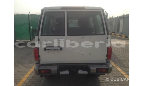 Buy Import Toyota Land Cruiser White Car in Import - Dubai in Bomi County Buy Import Toyota Land Cruiser White Car in Import - Dubai in Bomi County