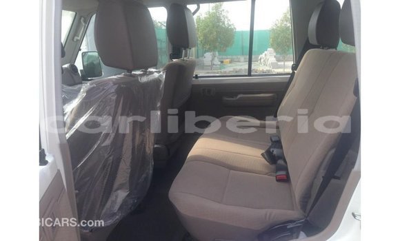Buy Import Toyota Land Cruiser White Car in Import - Dubai in Bomi County Buy Import Toyota Land Cruiser White Car in Import - Dubai in Bomi County