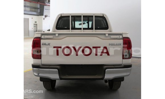 Buy Import Toyota Hilux White Car in Import - Dubai in Bomi County Buy Import Toyota Hilux White Car in Import - Dubai in Bomi County