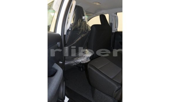 Buy Import Toyota Hilux White Car in Import - Dubai in Bomi County Buy Import Toyota Hilux White Car in Import - Dubai in Bomi County