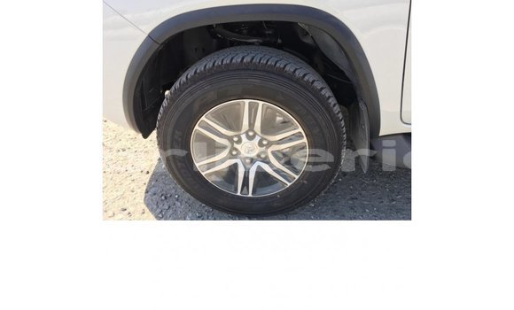Buy Import Toyota Fortuner White Car in Import - Dubai in Bomi County Buy Import Toyota Fortuner White Car in Import - Dubai in Bomi County