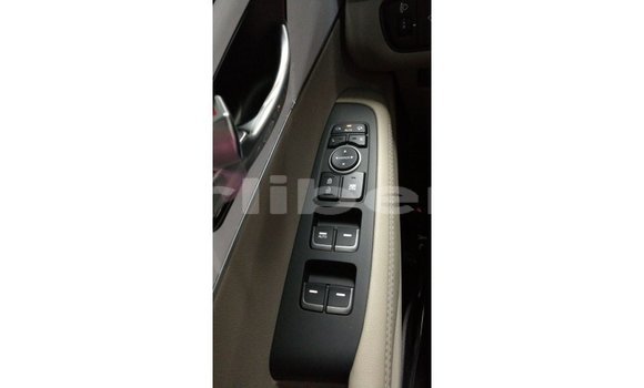 Buy Import Kia Sorento White Car in Import - Dubai in Bomi County Buy Import Kia Sorento White Car in Import - Dubai in Bomi County