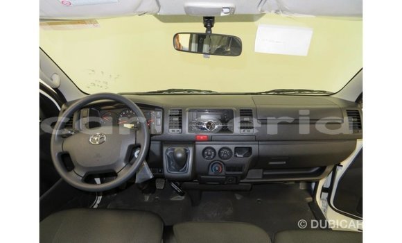 Buy Import Toyota Hiace White Car in Import - Dubai in Bomi County Buy Import Toyota Hiace White Car in Import - Dubai in Bomi County