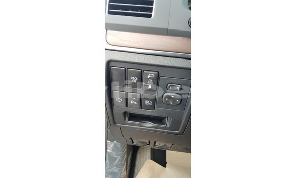 Buy Import Toyota Land Cruiser Black Car in Import - Dubai in Bomi County Buy Import Toyota Land Cruiser Black Car in Import - Dubai in Bomi County