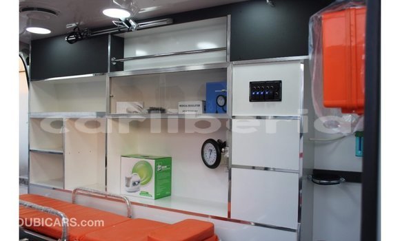 Buy Import Toyota Hiace White Car in Import - Dubai in Bomi County Buy Import Toyota Hiace White Car in Import - Dubai in Bomi County