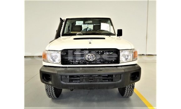 Buy Import Toyota Land Cruiser White Car in Import - Dubai in Bomi County Buy Import Toyota Land Cruiser White Car in Import - Dubai in Bomi County