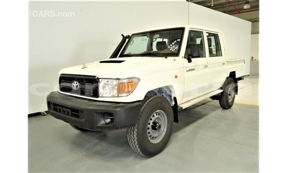 Buy Import Toyota Land Cruiser White Car in Import - Dubai in Bomi County Buy Import Toyota Land Cruiser White Car in Import - Dubai in Bomi County