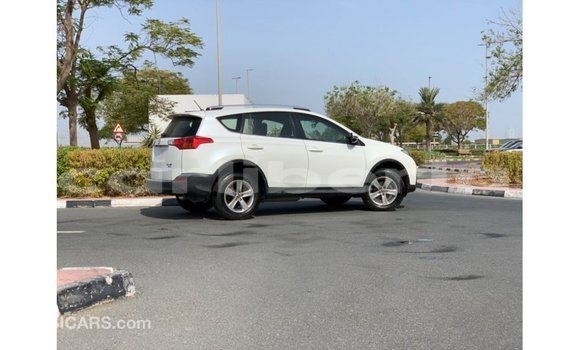 Buy Import Toyota HiAce White Truck in Import - Dubai in Bomi County Buy Import Toyota HiAce White Truck in Import - Dubai in Bomi County