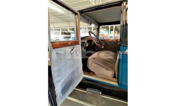 Acheter Import Voiture Buick Electra Bleu à Import - Dubai, Comté de Bomi Acheter Import Voiture Buick Electra Bleu à Import - Dubai, Comté de Bomi