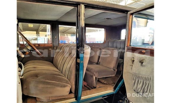 Acheter Import Voiture Buick Electra Bleu à Import - Dubai, Comté de Bomi Acheter Import Voiture Buick Electra Bleu à Import - Dubai, Comté de Bomi