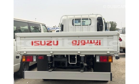 Buy Import Isuzu Rodeo White Car in Import - Dubai in Bomi County Buy Import Isuzu Rodeo White Car in Import - Dubai in Bomi County